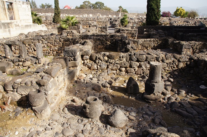  Kafarnaum: Dom Piotra i stara synagoga
