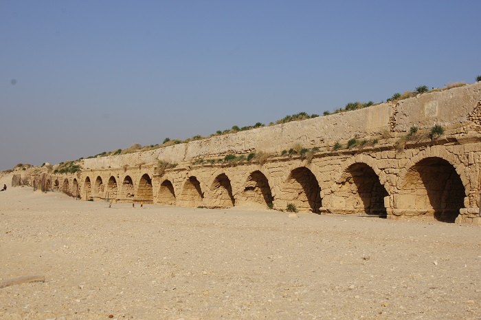 Cezarea Nadmorska
Ruiny rzymskiego akweduktu
